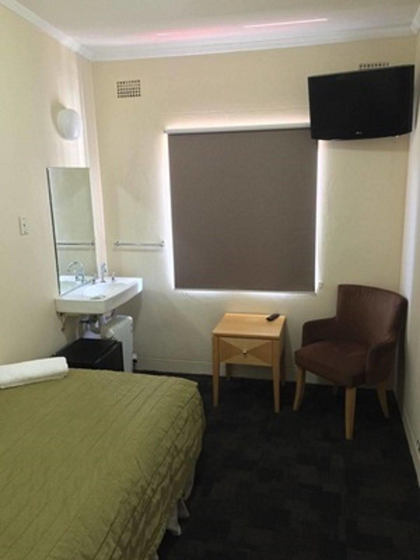 Shortland Budget Accommodation Jesmond Exterior foto